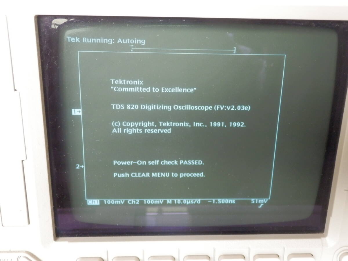 Tektronix TDS820 Digital Sampling Oscilloscope 6GHz 2ch 50Ω Input [r1188136204]