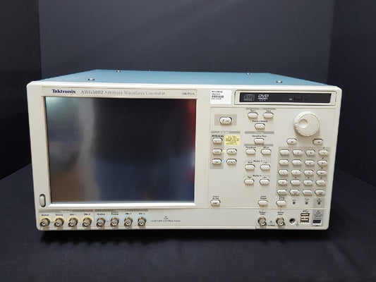 Tektronix AWG5002 Arbitrary Waveform Generator 600MS/s [f1188365359]
