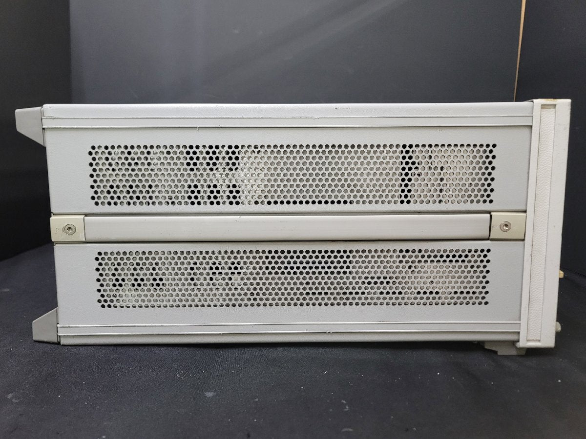 Agilent 8753ET Transmission/Reflection Vector Network Analyzer 300kHz-6GHz [m1188381190]