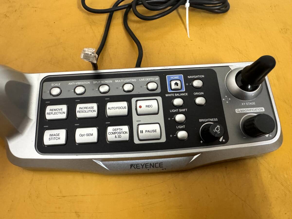 KEYENCE VHX-A70E Digital Microscope Console [c1188709330]