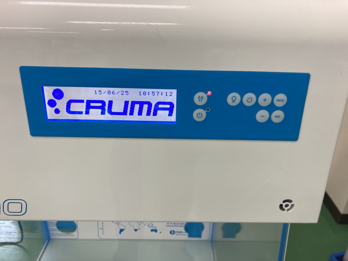 CRUMA CRUMA670 Ductless Fume Hood [k1189888377]