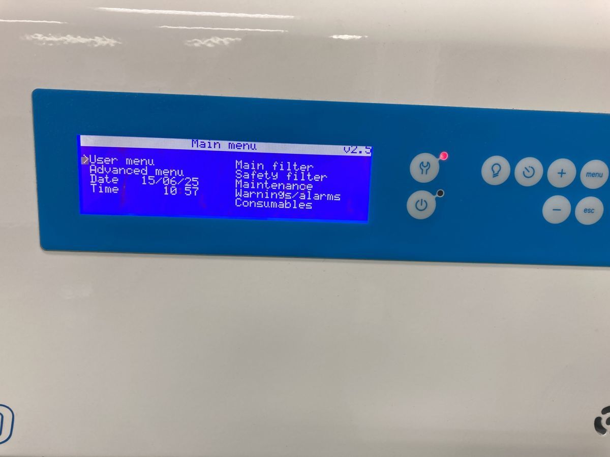 CRUMA CRUMA670 Ductless Fume Hood [k1189888377]