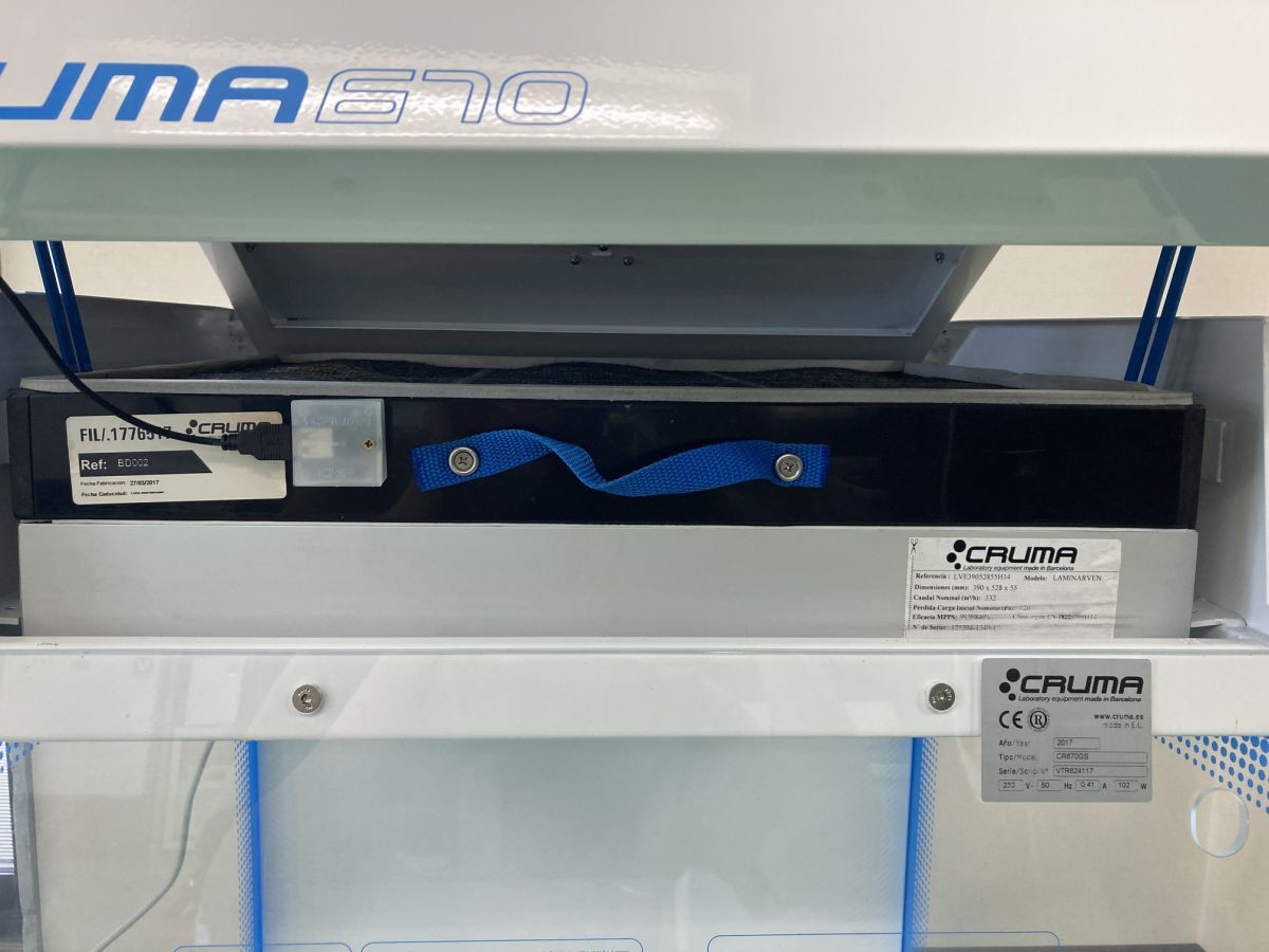 CRUMA CRUMA670 Ductless Fume Hood [k1189888377]