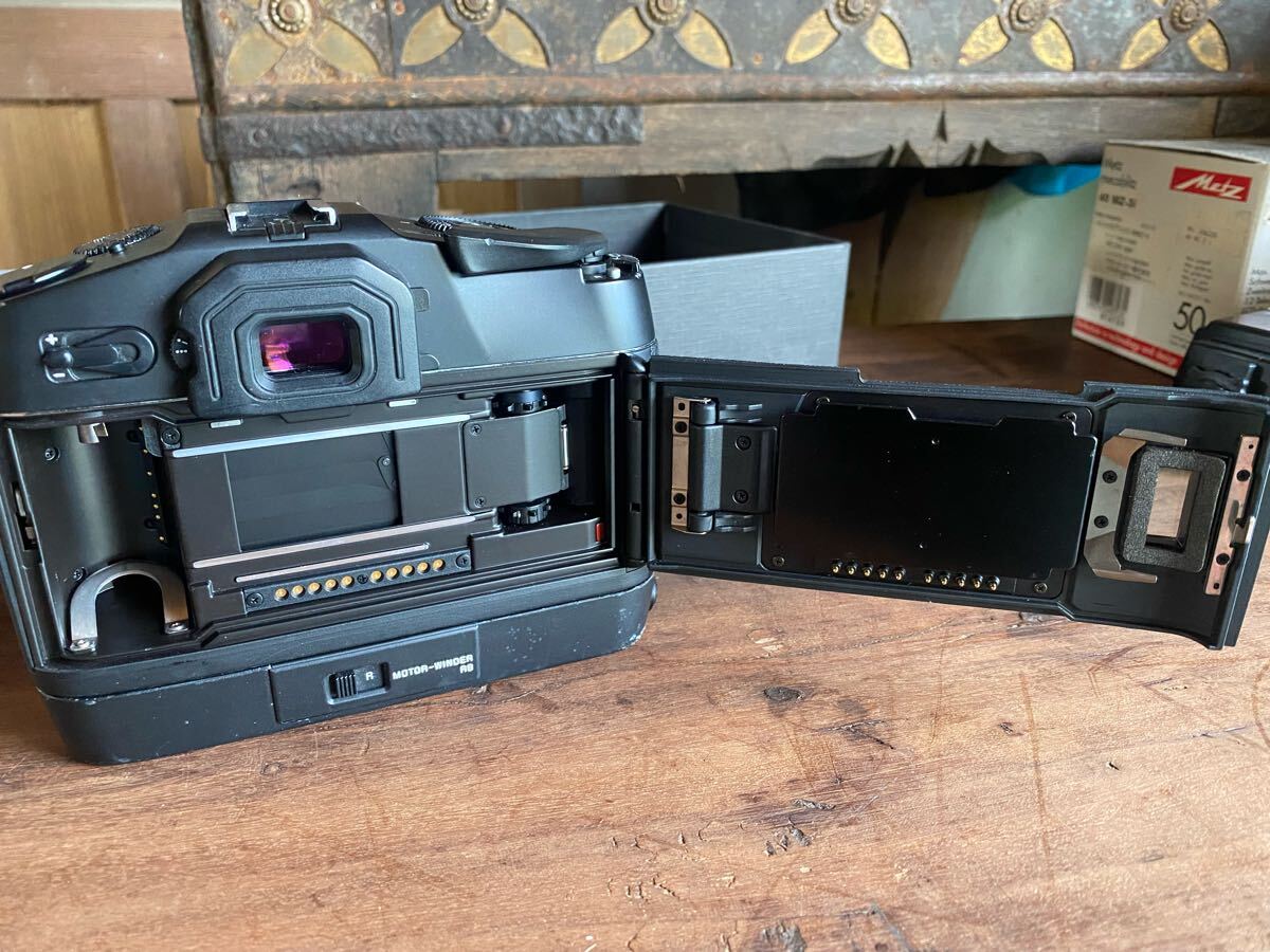 Leica R9 Camera [v1191249349]