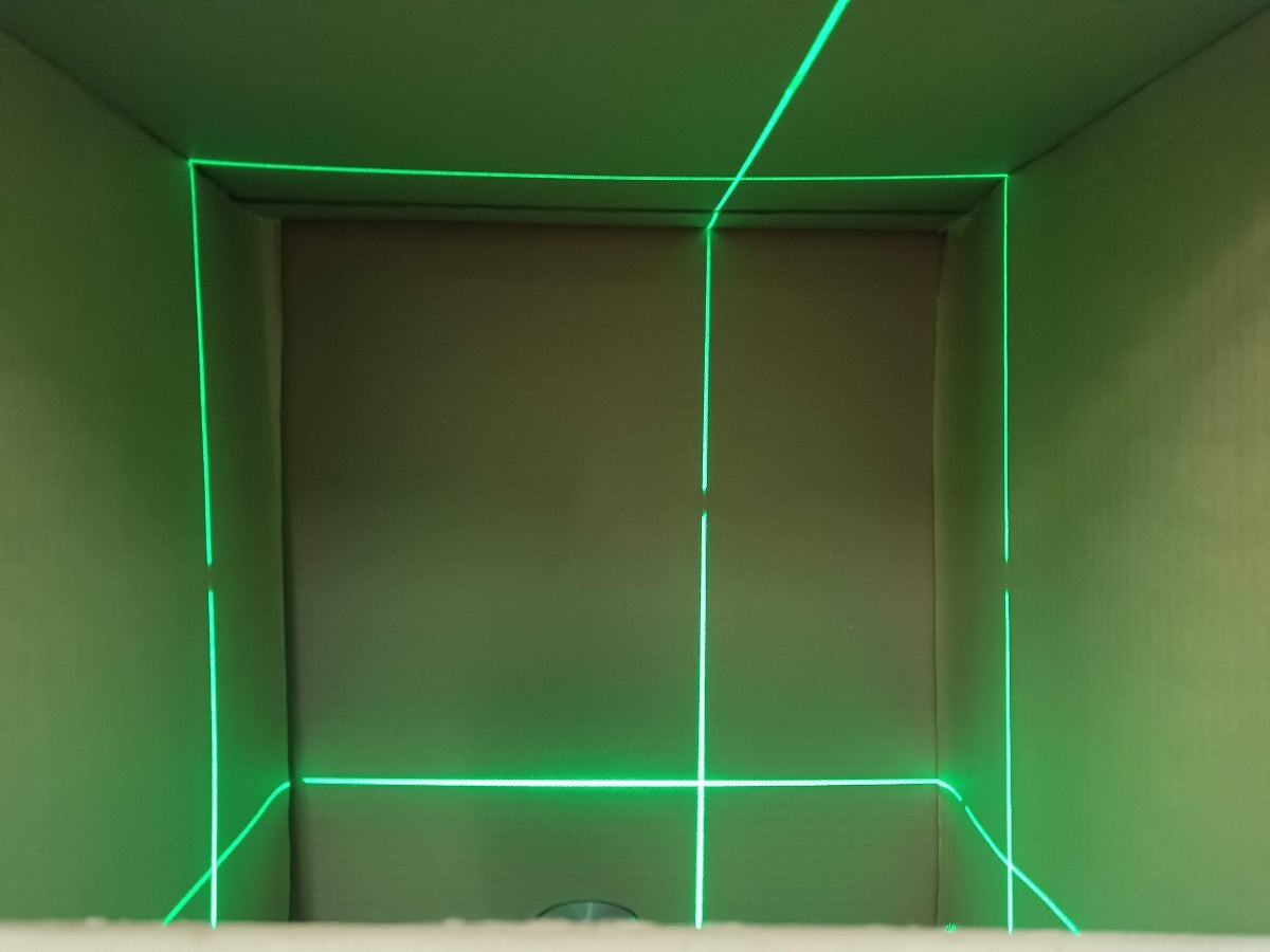 Shinwa Measurement Laser Robo X Line-E Green Full Line Leveler [d1191810435]