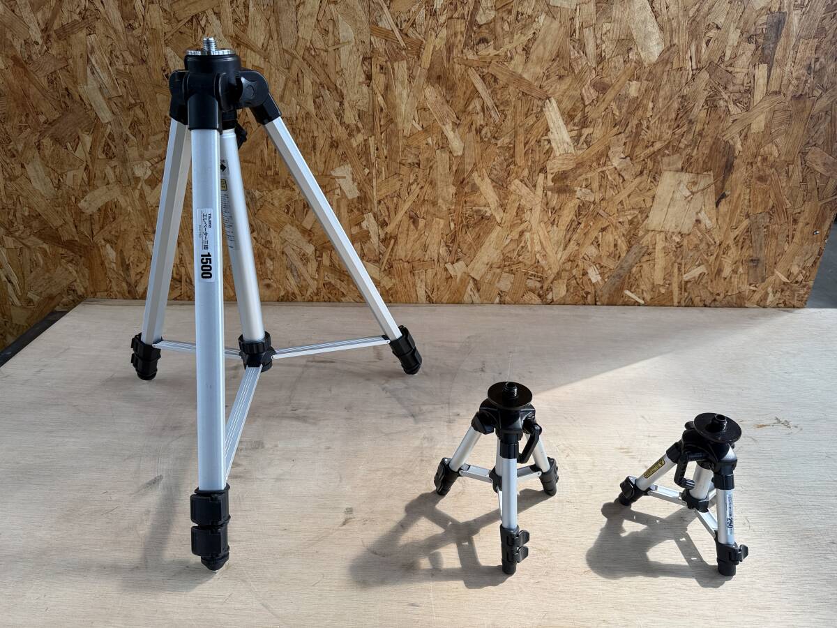 Makita SK506GDZ Rechargeable Green Laser Leveler Automatic Tracking Tripod Included [1191934254]