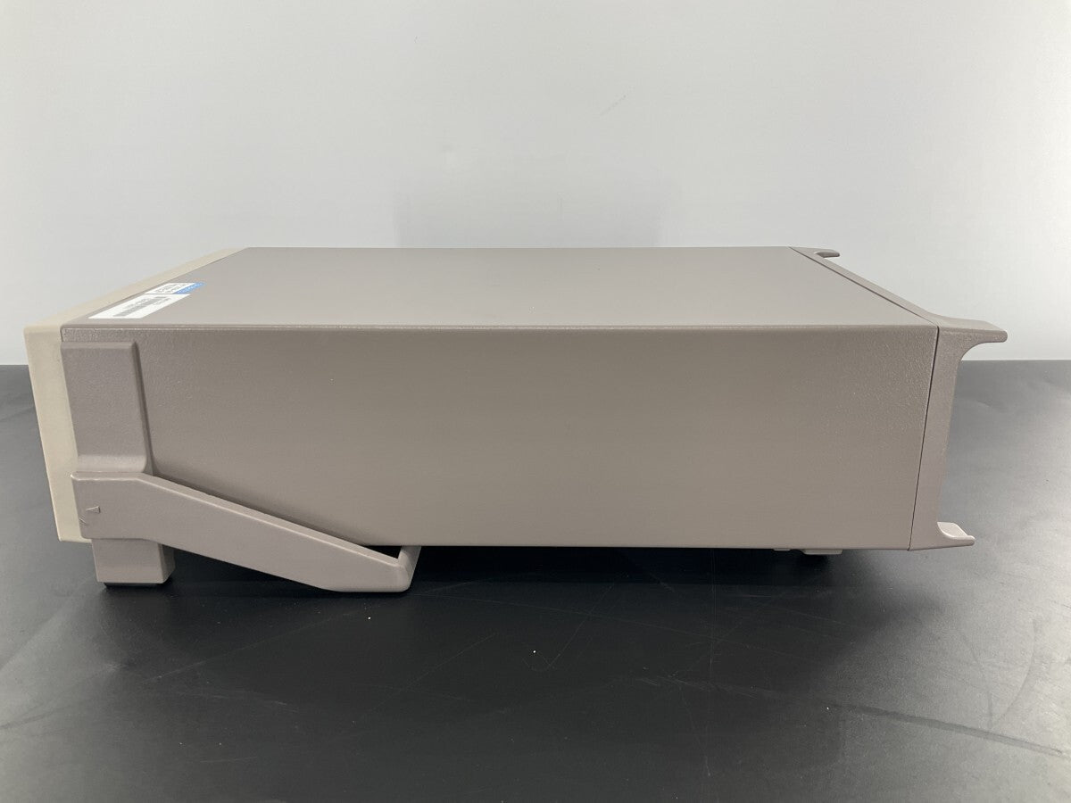 Keithley Type 2701 Data Logging System with Calibration Test Report [q1192707525]