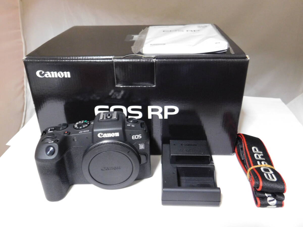 Canon EOS RP Mirrorless Digital Camera [d1192781806]