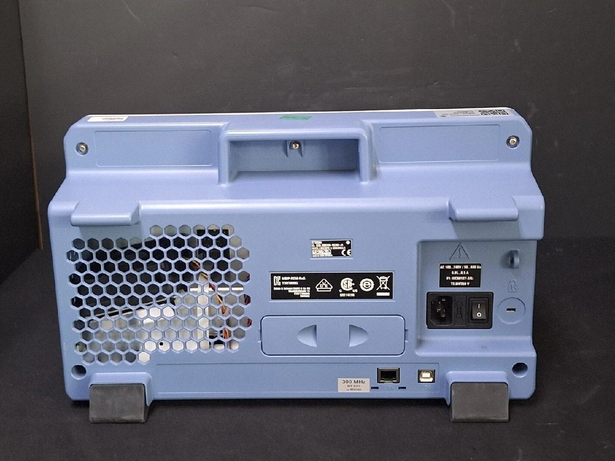 NBC R&S RTB2004 Digital Oscilloscope 4ch 300MHz Opt B243 [t1192845059]