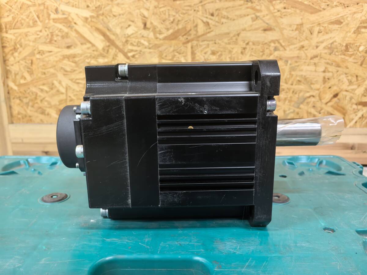 MITSUBISHI HF-H354BS-A48 AC SERVO MOTOR Unused Item [o1192866090]