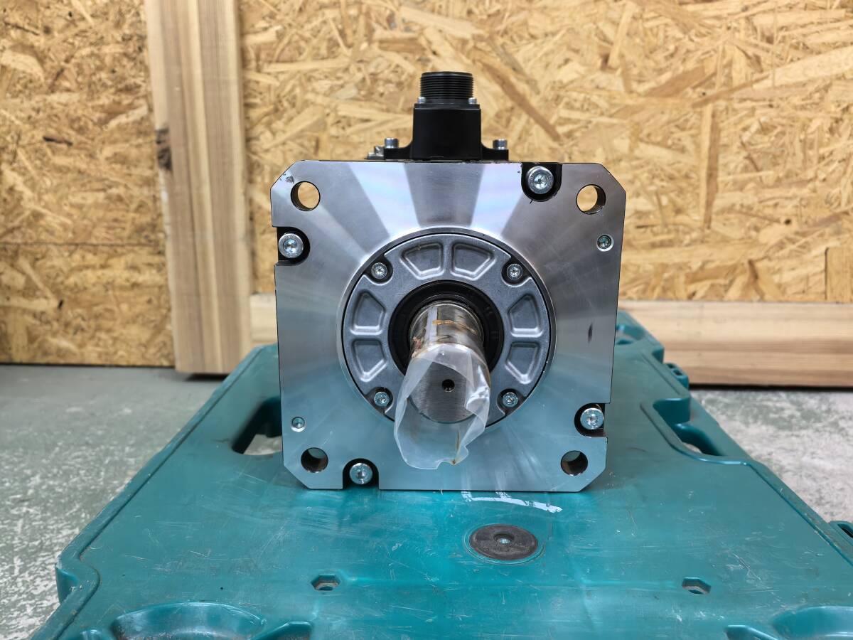 MITSUBISHI HF-H354BS-A48 AC SERVO MOTOR Unused Item [o1192866090]