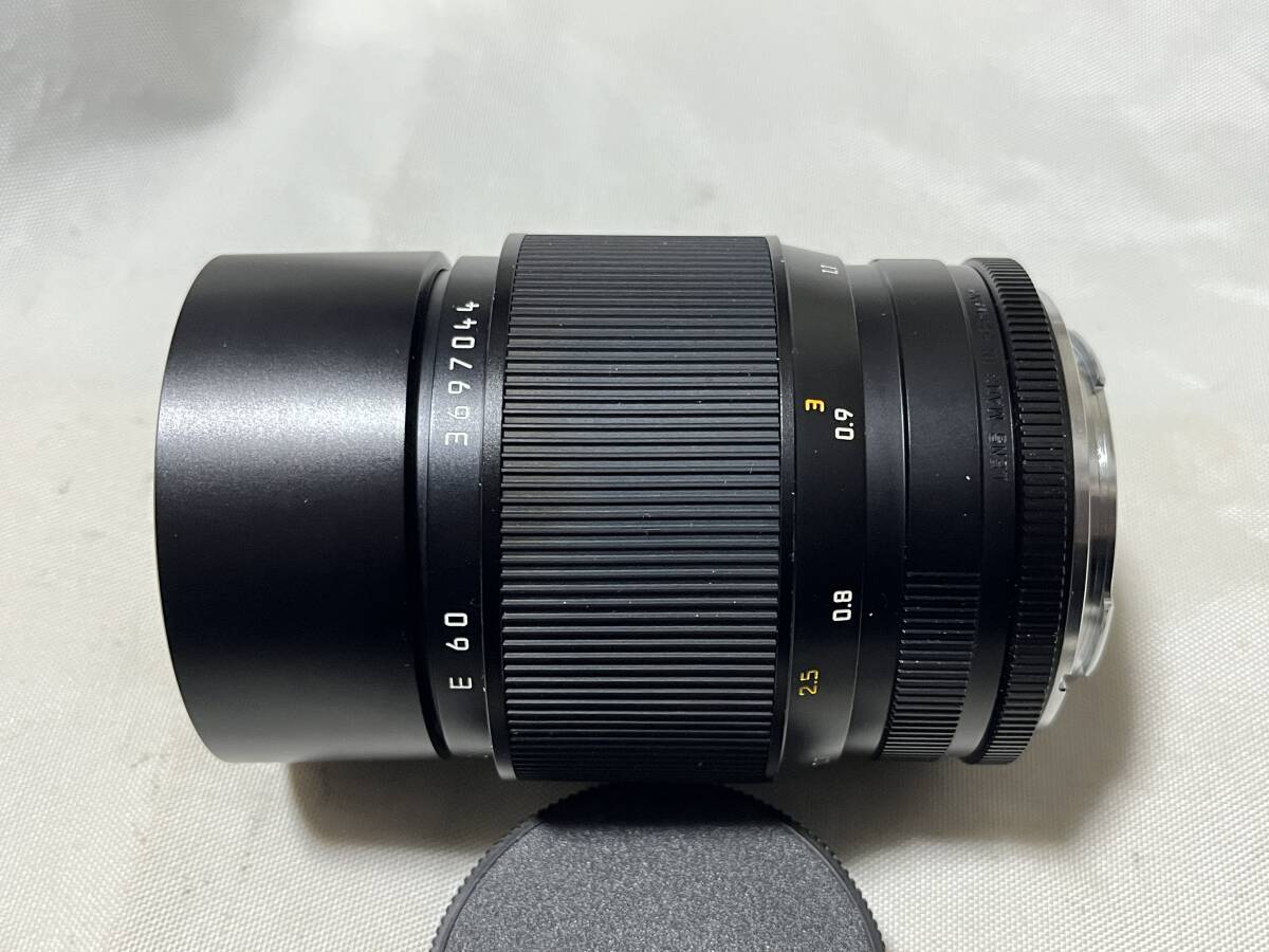 Leica APO-MACRO-ELMARIT-R 100mm F2.8 Lens with Case [m1193474375]