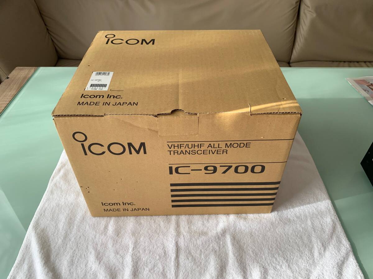 Icom IC-9700 Transceiver [f1193891027]