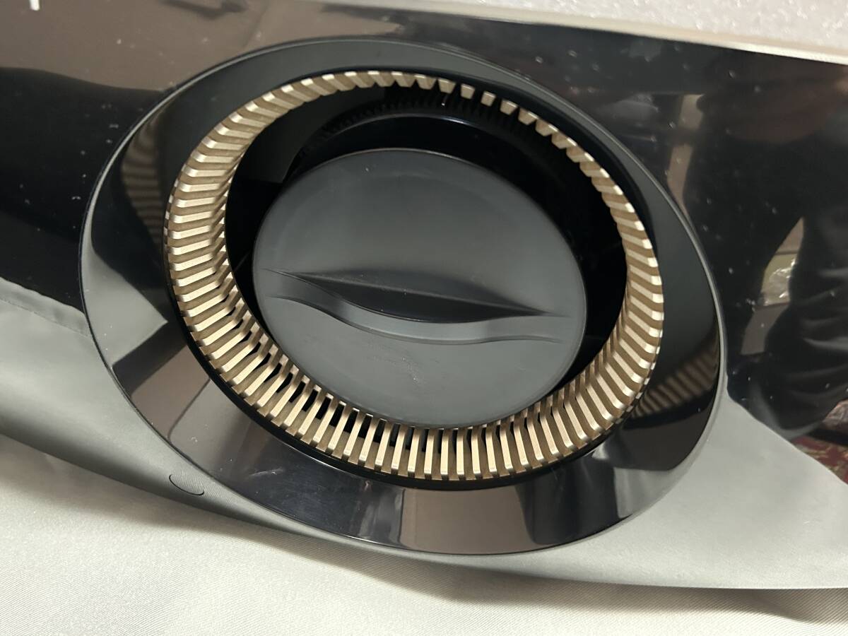 SONY VPL-VW515 4K HDR Projector with 2 TDG-BT500A 3D Glasses [w1194012784]