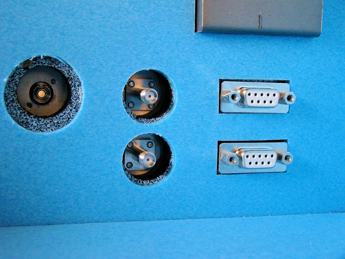 44ST118M Shield Box RF Anechoic Enclosure 50dB 0.7-5GHz [x1194303435]
