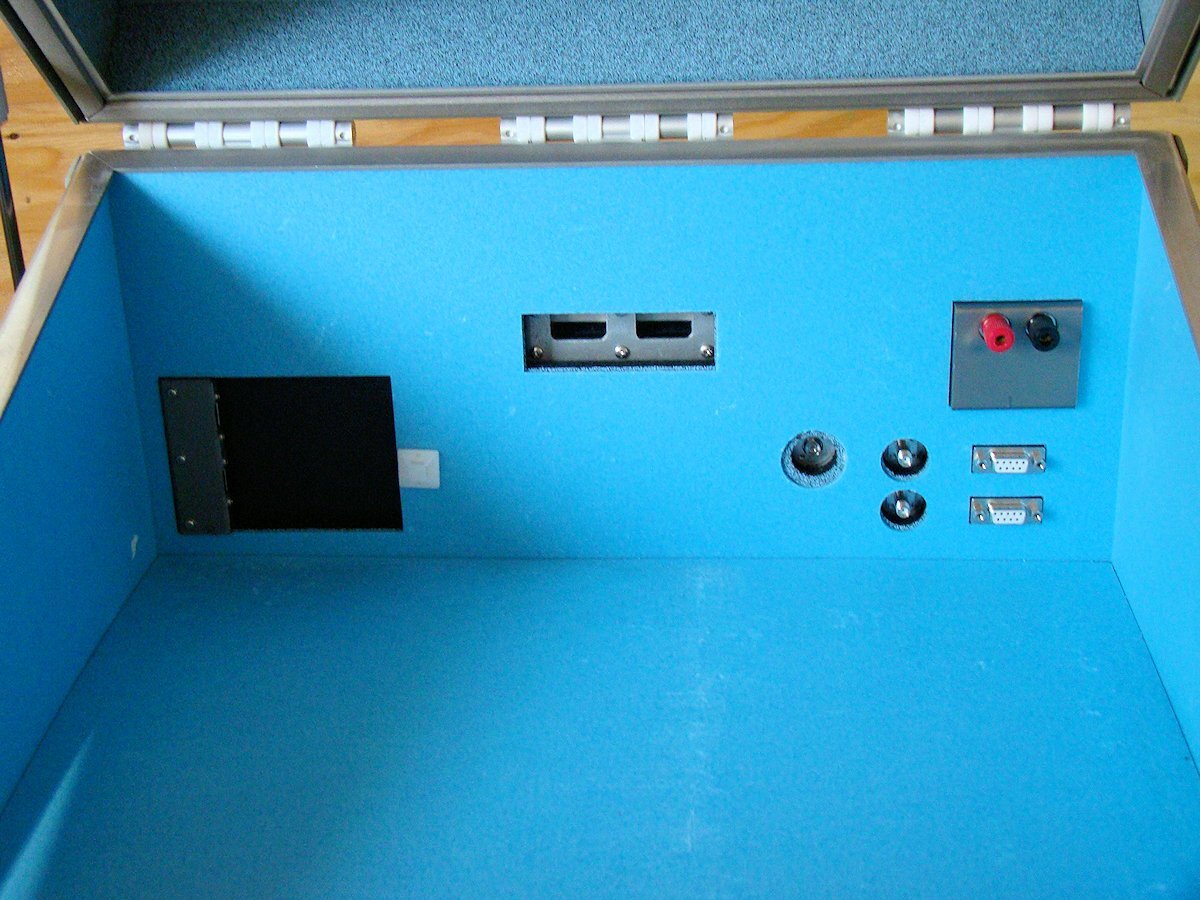 44ST118M Shield Box RF Anechoic Enclosure 50dB 0.7-5GHz [x1194303435]