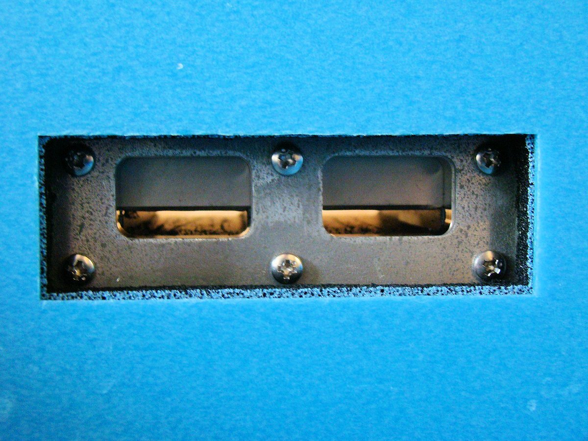 44ST118M Shield Box RF Anechoic Enclosure 50dB 0.7-5GHz [x1194303435]