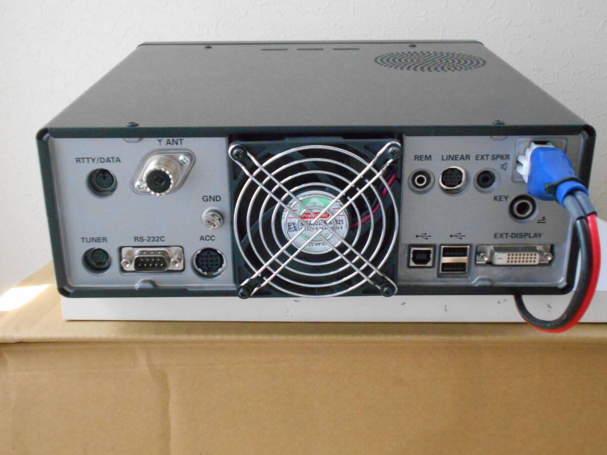 Yaesu FTDX10 HF/50MHz All-Mode Transceiver [h1195201747]