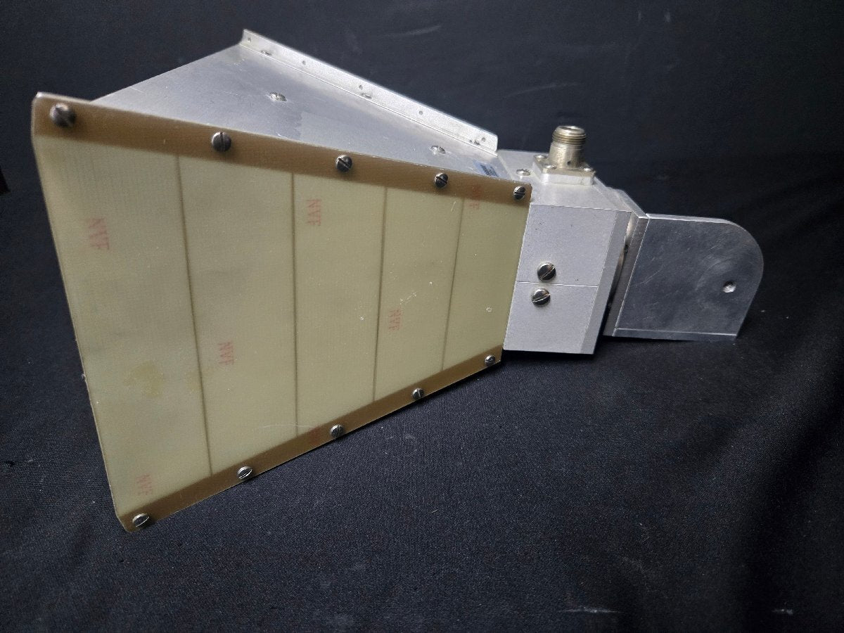 NBC TakedaRiken TR-17206 Double-Ridged Guide Antenna 1GHz to 18GHz [x1195263471]