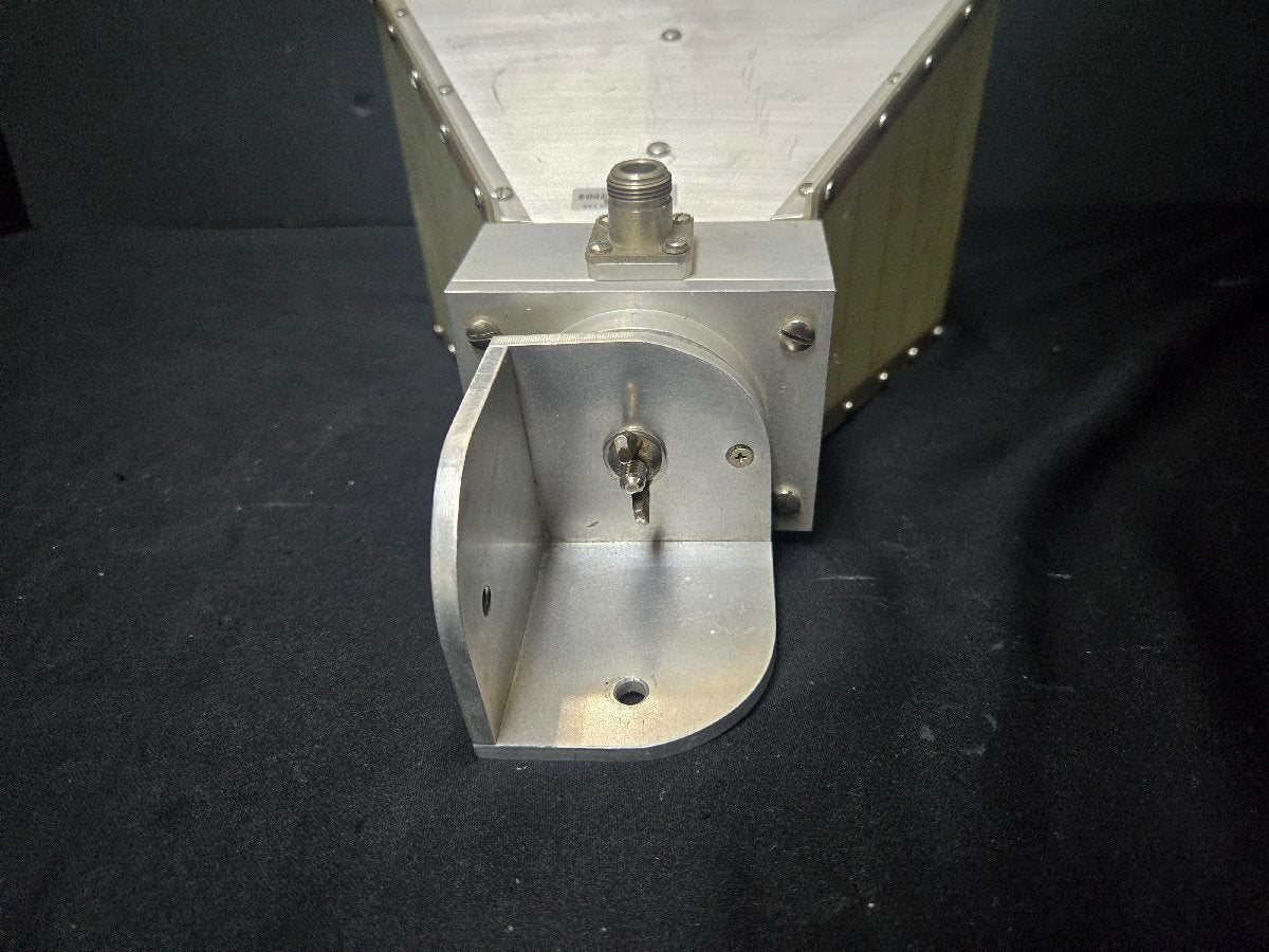 NBC TakedaRiken TR-17206 Double-Ridged Guide Antenna 1GHz to 18GHz [x1195263471]