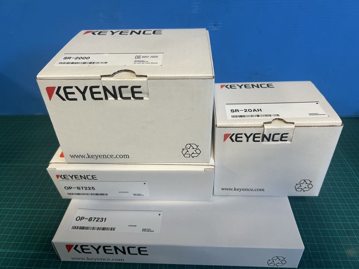 KEYENCE SR-2000 Barcode Reader Industrial Cable 5m Ethernet NFPA79 Compatible [f1195500399]