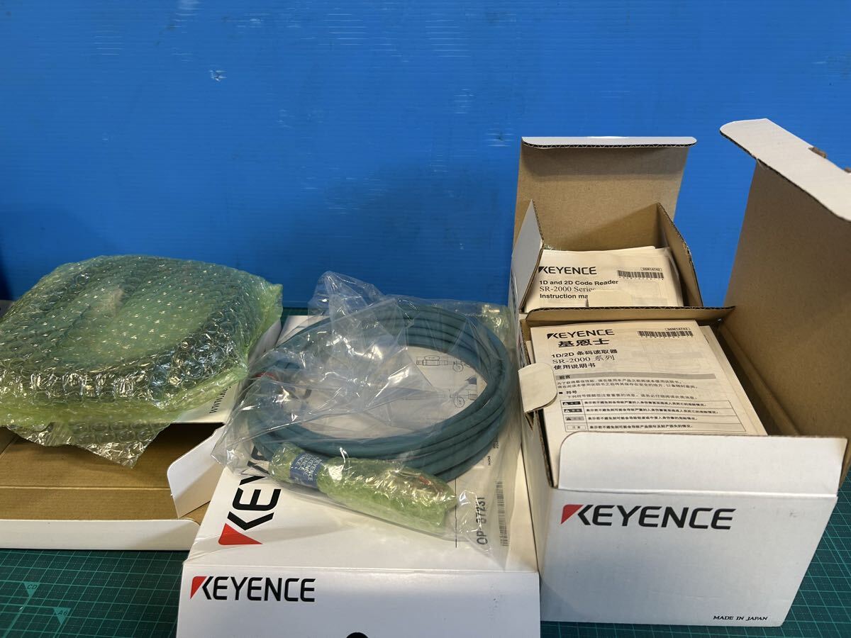 KEYENCE SR-2000 SR-20AH High Resolution Industrial Long Distance Barcode Control Cable 5m NFPA79 Compatible [f1195500399]