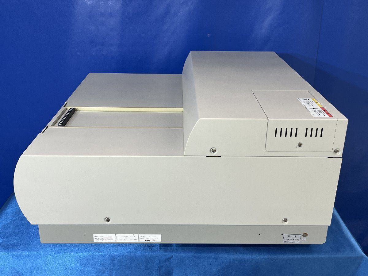 Hitachi U-3310 Spectrophotometer [k1195922004]