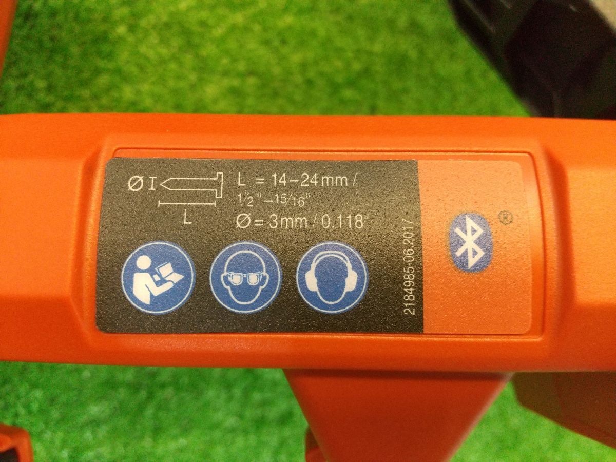 HILTI 3-ME-22 Rechargeable Concrete Nailer Tackifier Battery B22-85 x 2pcs Combo [x1195509549]