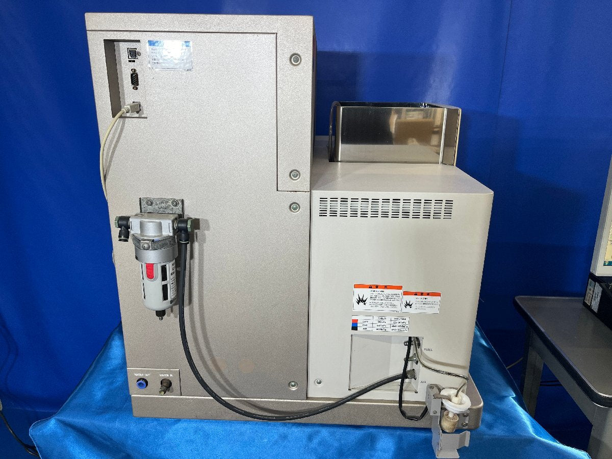 HITACHI Z-2310 Atomic Absorption Spectrophotometer [x1195919931]
