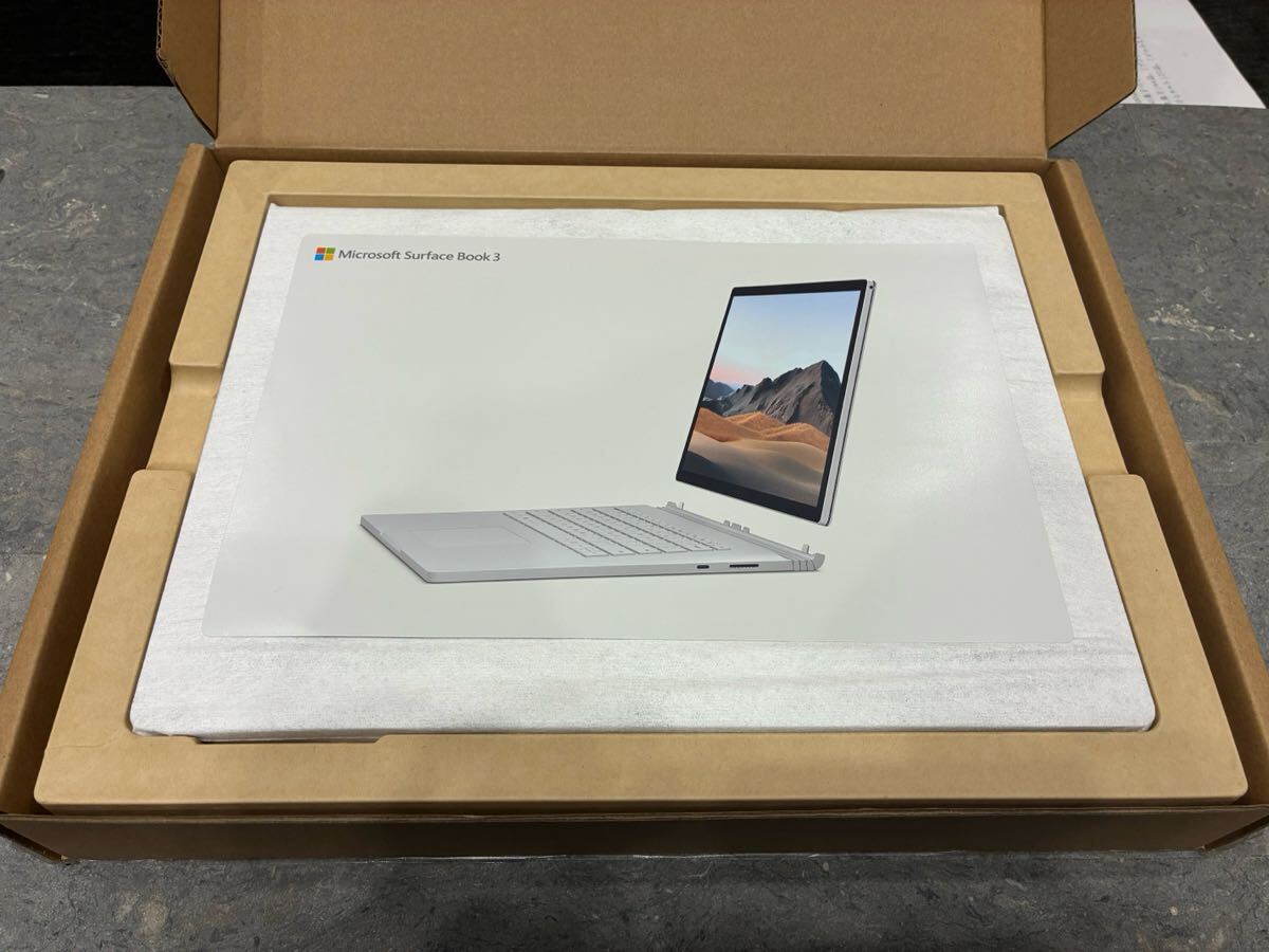 Microsoft Surface Book 3 Limited Edition Laptop with Surface Mouse and Surface Pen - NVIDIA Quadro RTX3000 - Intel i7-1065G7 - 32GB RAM - 512GB SSD [n1195928809]