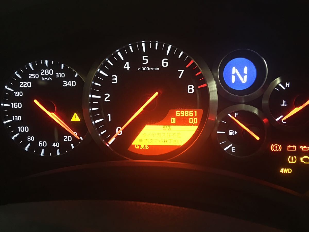 Nissan GT-R JE00A/2LK0 Speedometer Meter H20 Premium Edition 69000km [l1196125534]