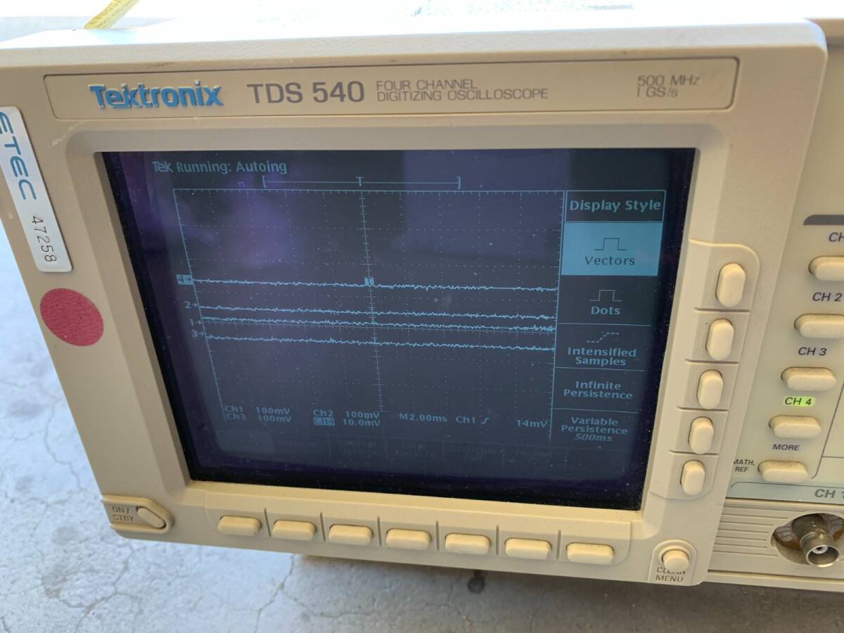 TEKTRONIX TDS 540 Four Channel Digitising Oscilloscope [j1196588601]