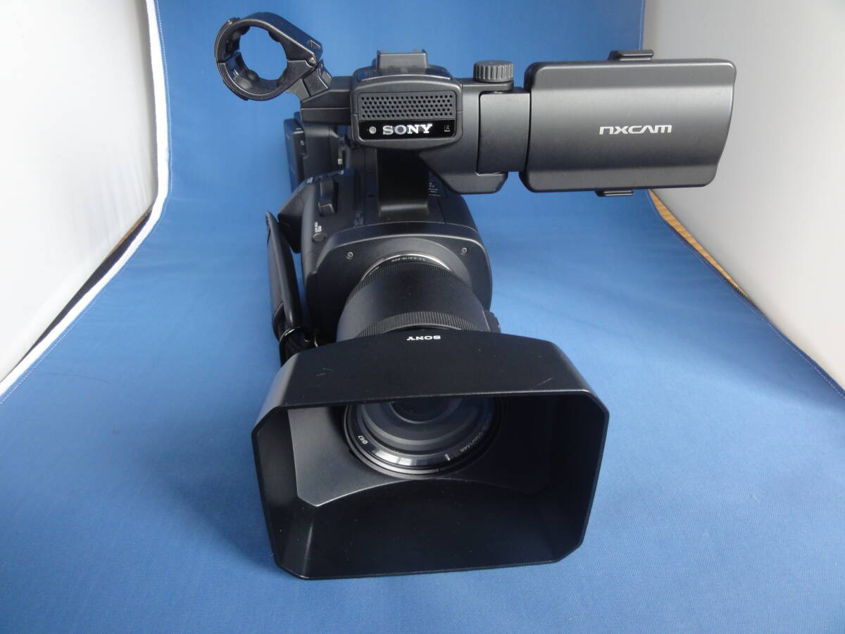 SONY NEX-EA50JH Video Camera with External Media and Charger [c1197347984]