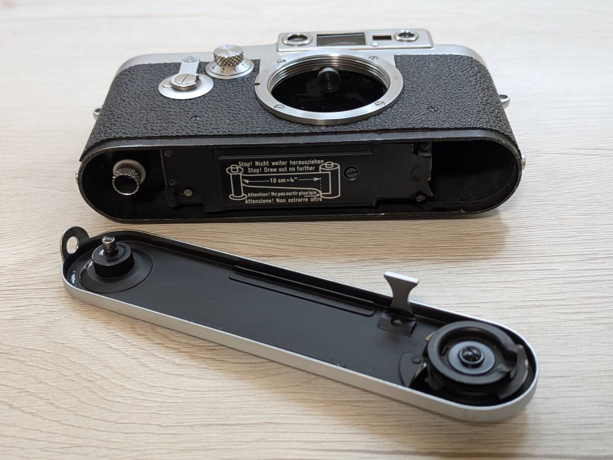 Leica IIIg Camera Body + Lens and Lens Filter Included [x1197502406]