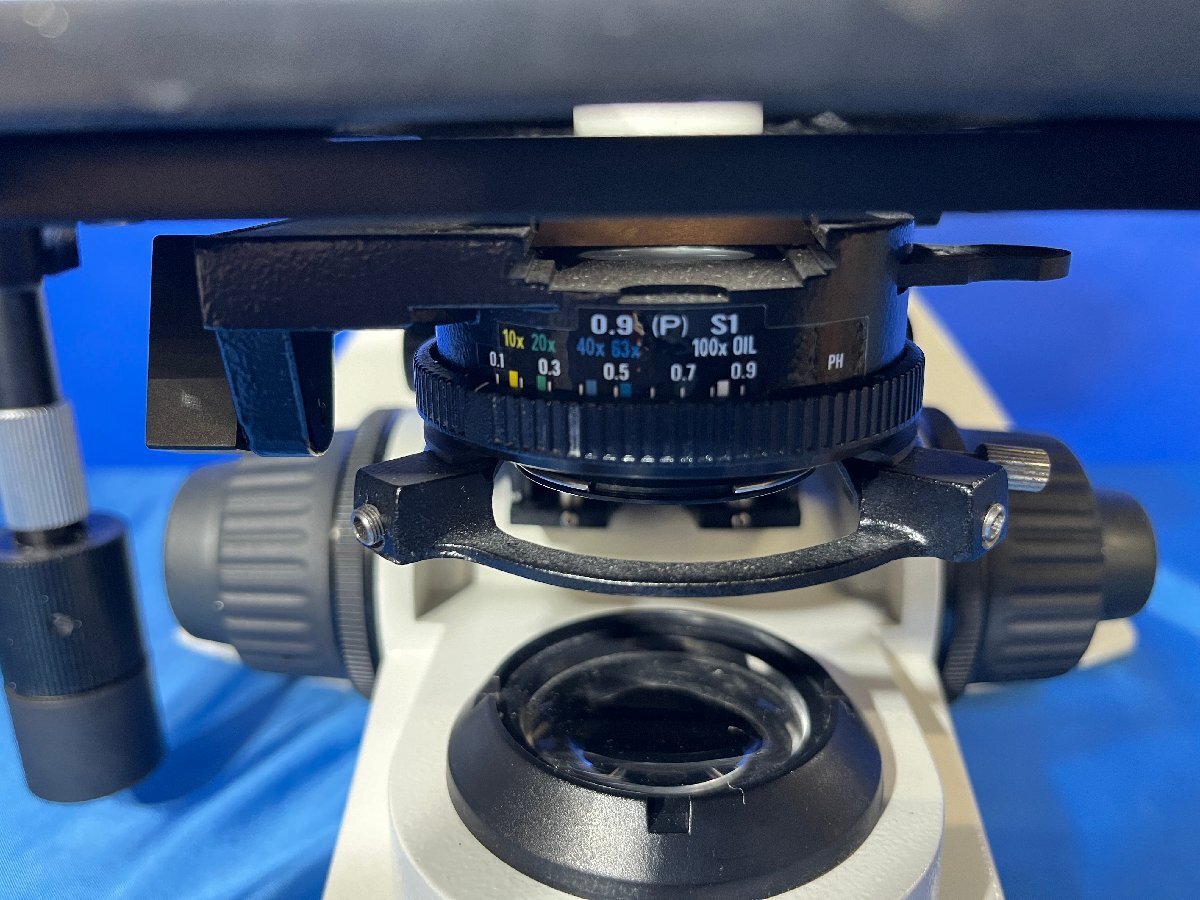 Leica DM2500 Microscope [k1197969614]