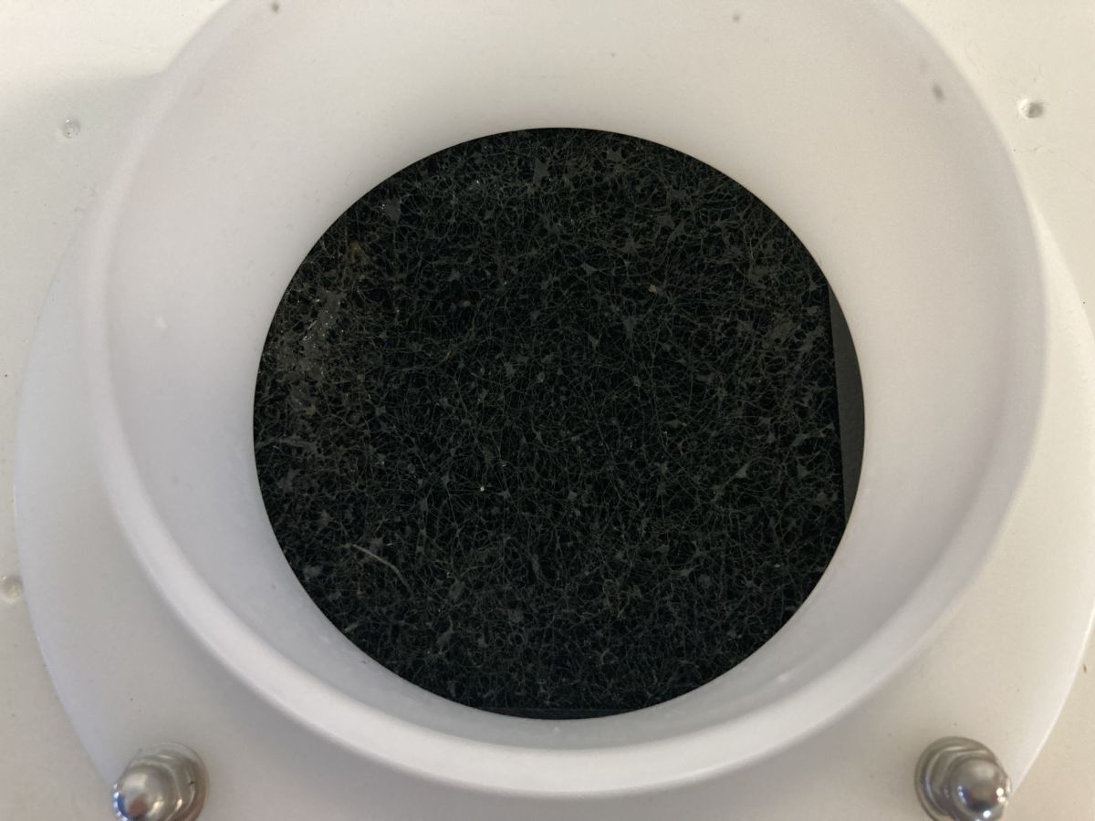 AS ONE KT-02 Activated Carbon Exhaust Treatment Equipment Dry Scrubber [k1198464802]
