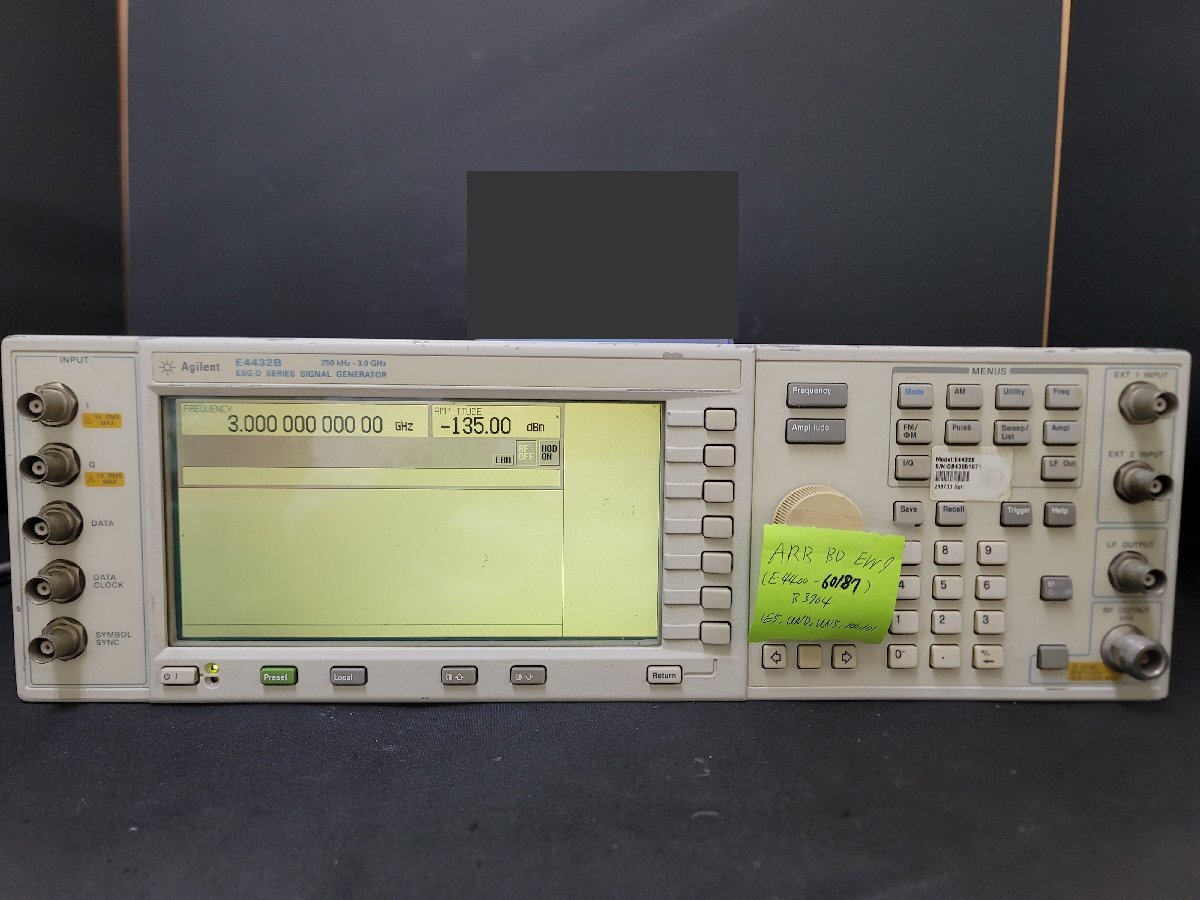Agilent E4432B Digital RF Signal Generator 250kHz-3GHz [g1198597099]