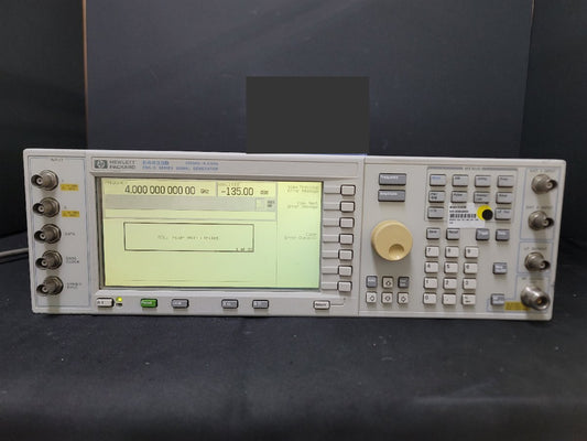 Agilent E4433B Digital RF Signal Generator 250kHz-4GHz [q1198624111]