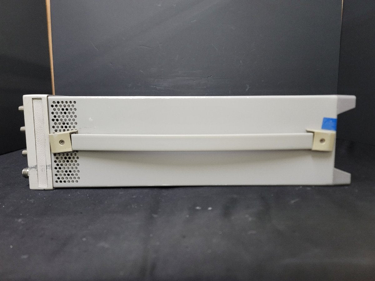 Agilent E4433B Digital RF Signal Generator 250kHz-4GHz [q1198624111]