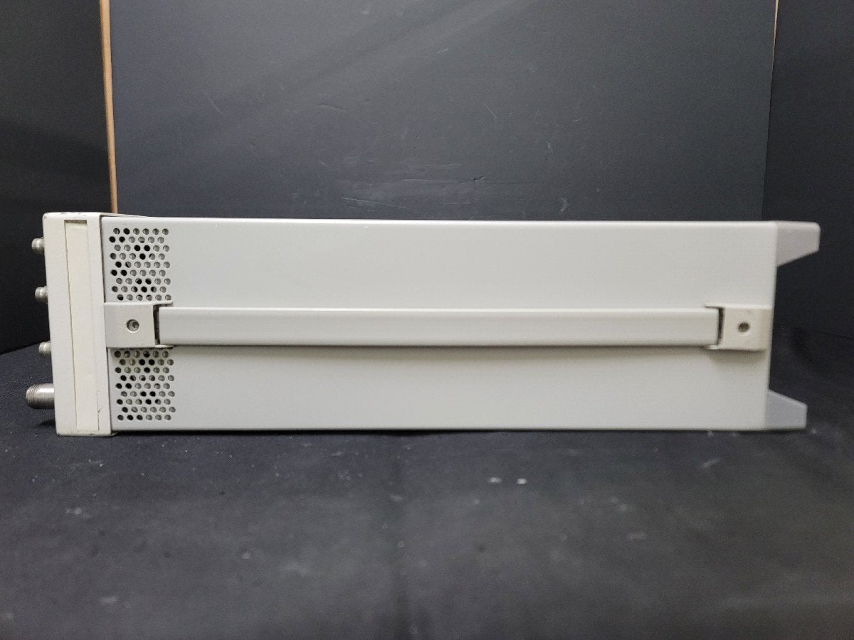 Agilent E4438C Vector Signal Generator 250kHz-6GHz (for parts) [t1198615343]