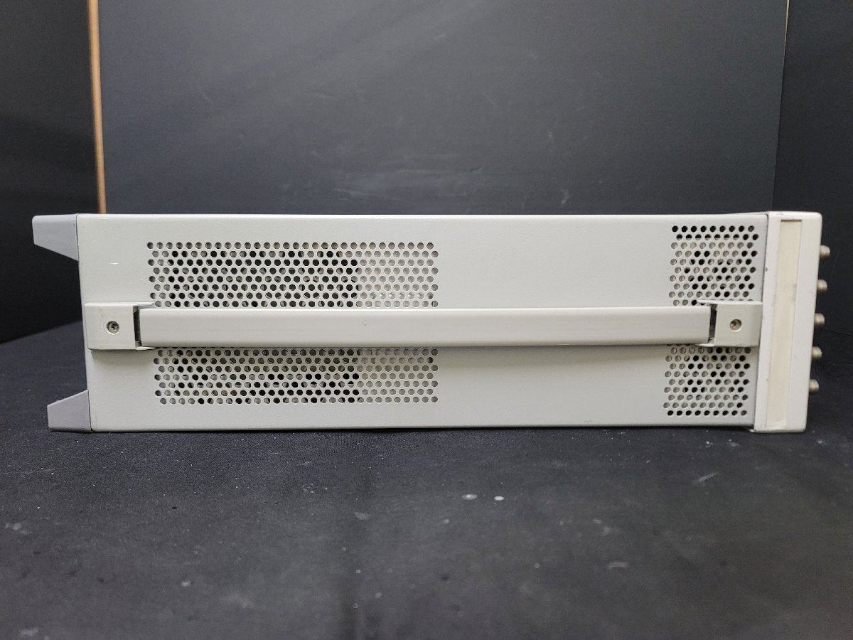 Agilent E4438C Vector Signal Generator 250kHz-6GHz (for parts) [t1198615343]