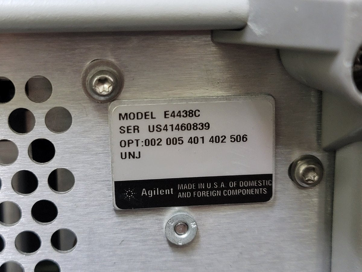 Agilent E4438C Vector Signal Generator 250kHz-6GHz (for parts) [w1198627603]