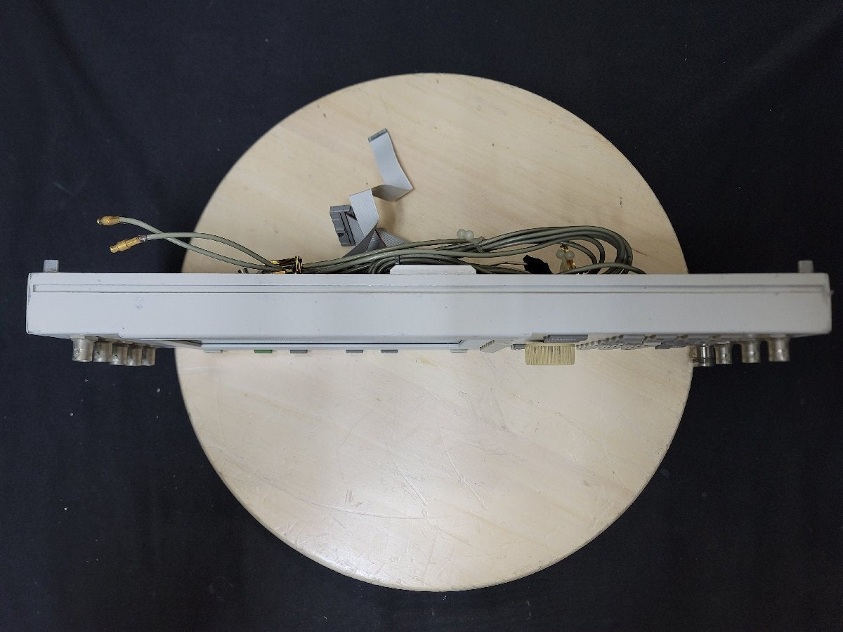 Agilent E4437B 250 kHz - 4 GHz Front Panel [p1198728416]