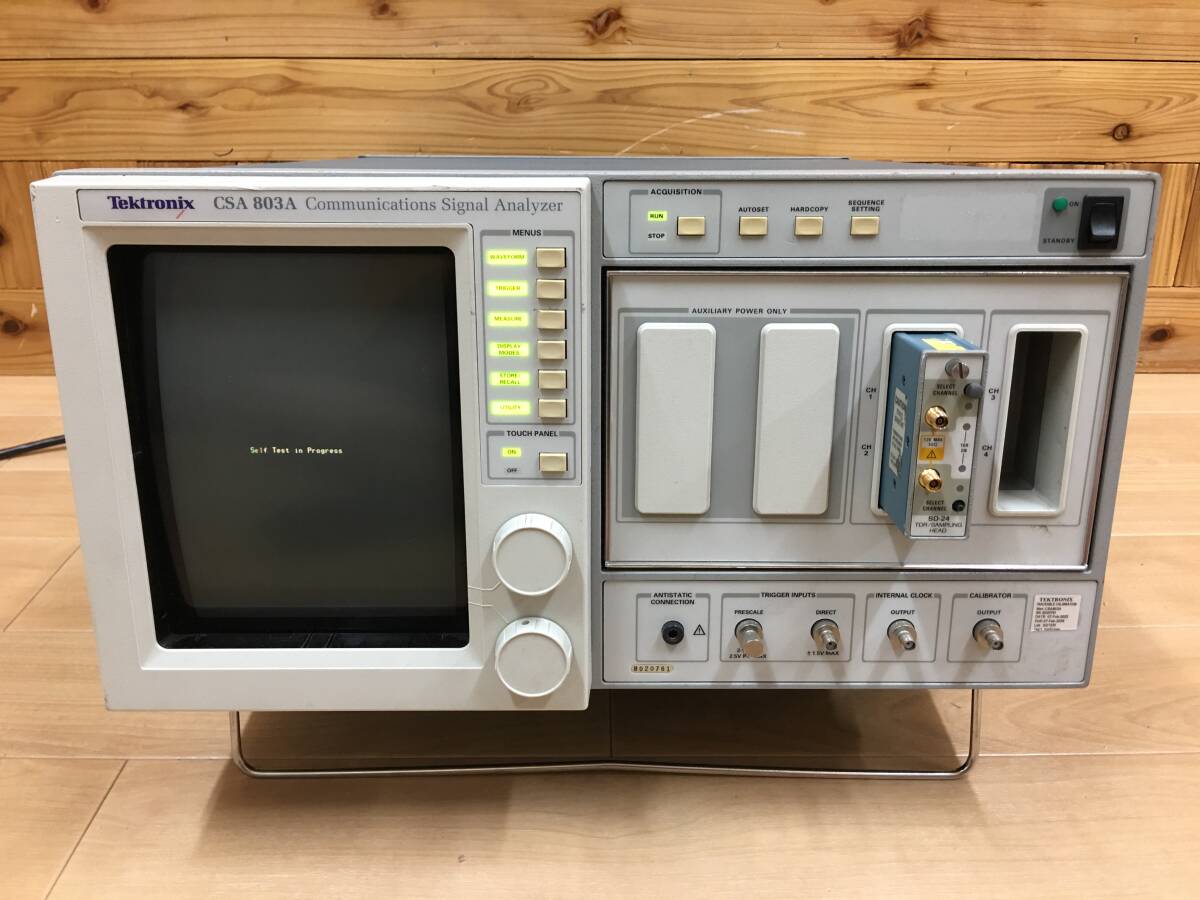 Tektronix CSA 803A Signal Analyzer with SD-24 TDR Sampling Head [r1199281434]