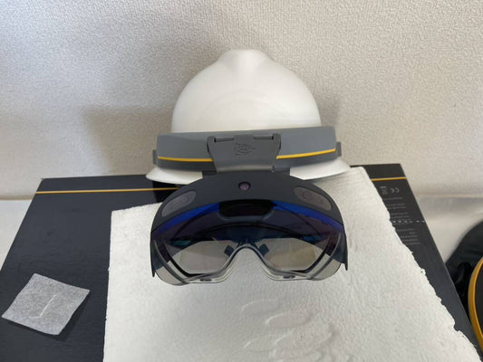 Trimble XR10 HoloLens 2 Augmented Reality Headset [w1199966055]
