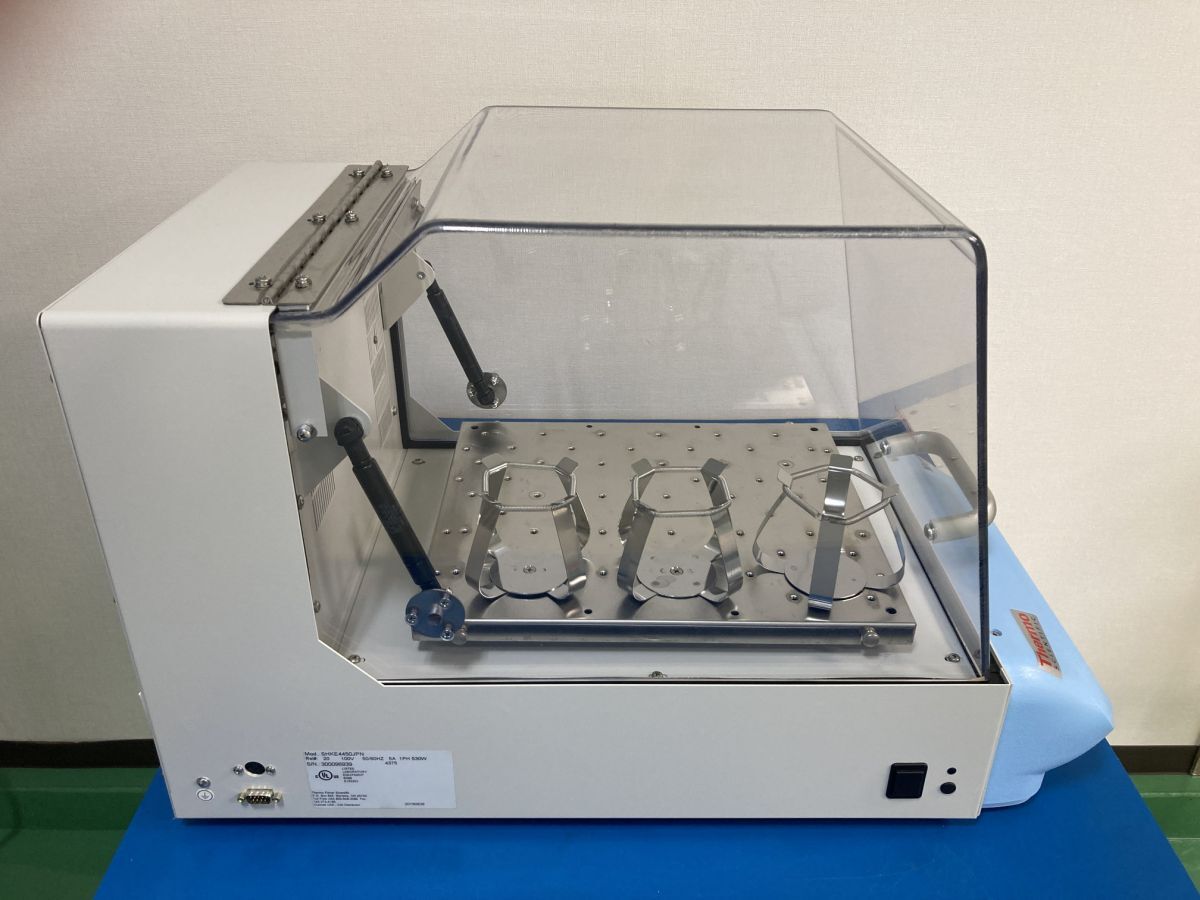 Thermo Fisher MaxQ 4450 Cooling Coil Shaker [j1200277695]