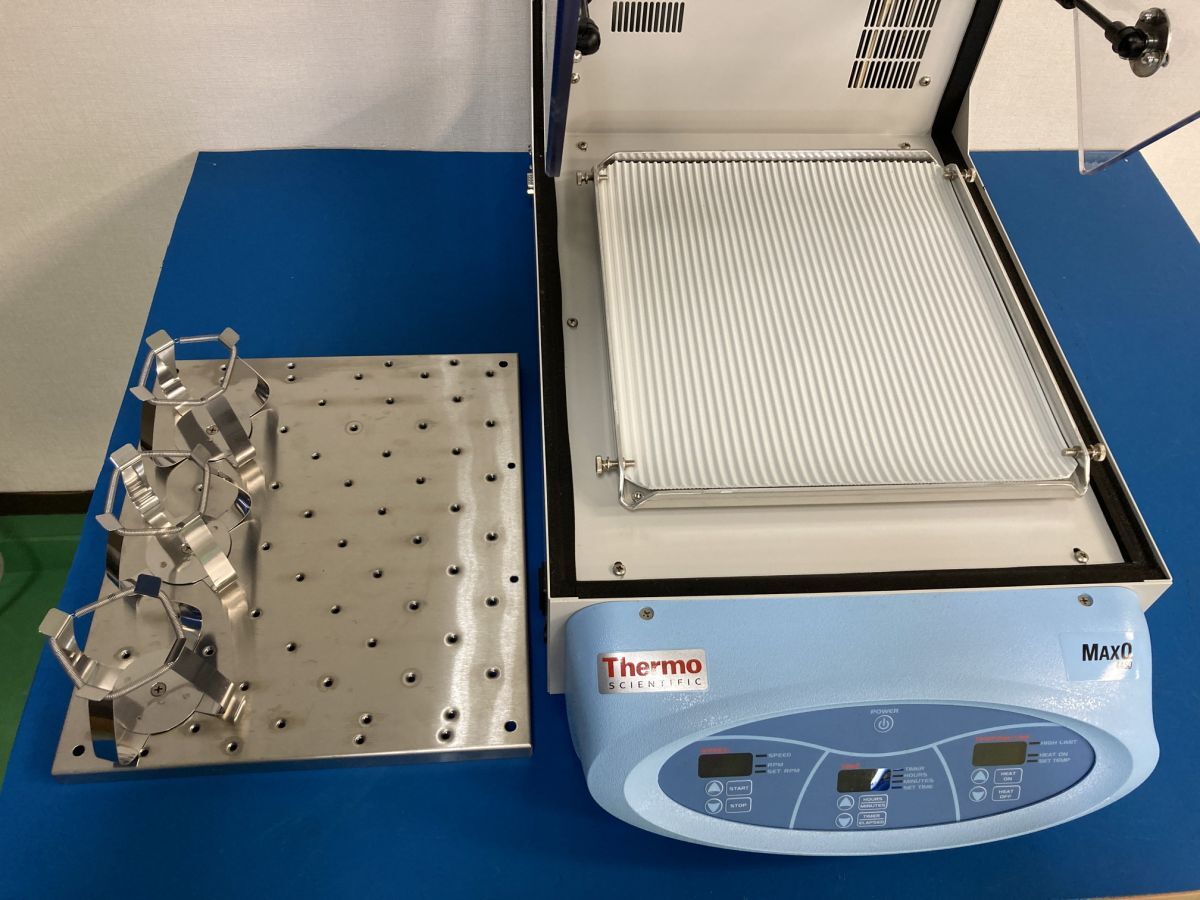Thermo Fisher MaxQ 4450 Cooling Coil Shaker [j1200277695]