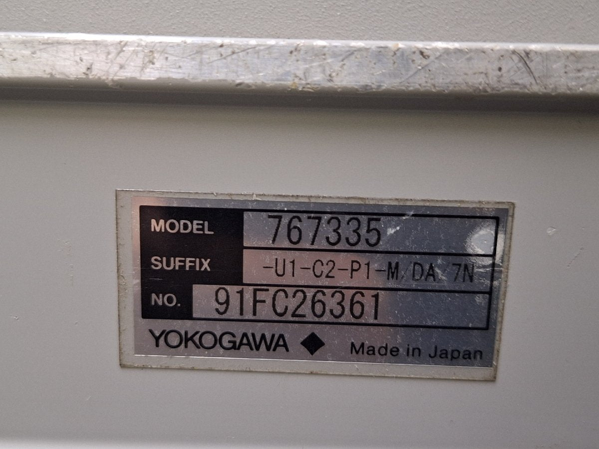 Yokogawa MT210F Digital Manometer with 269913 Battery Pack [e1200278322]