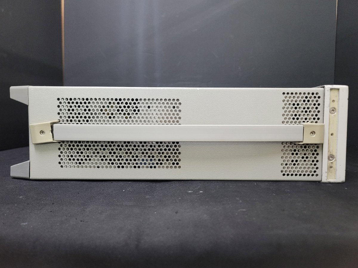 HP E4421B Analog RF Signal Generator 250kHz-3GHz (as-is) [r1200519475]