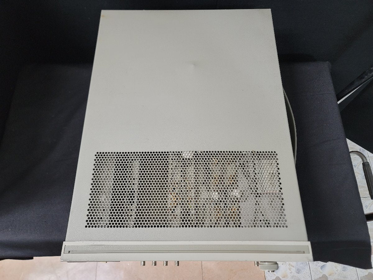 HP 8645A Frequency-Agile Signal Generator 0.26-1030MHz [u1201633235]